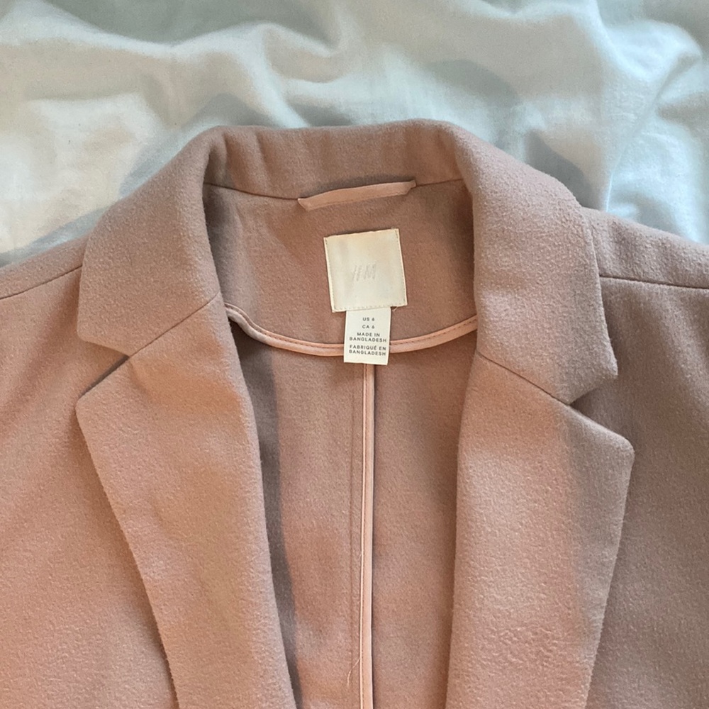 H&M